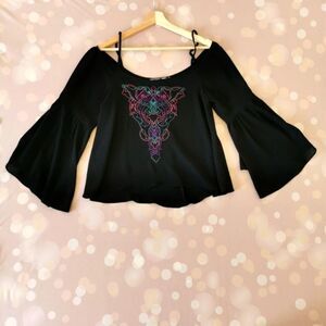 Oh, Boy! US M ruffled sleeve cropped tunic